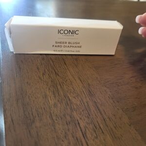 ICONIC London Rose Riot Sheer Blush